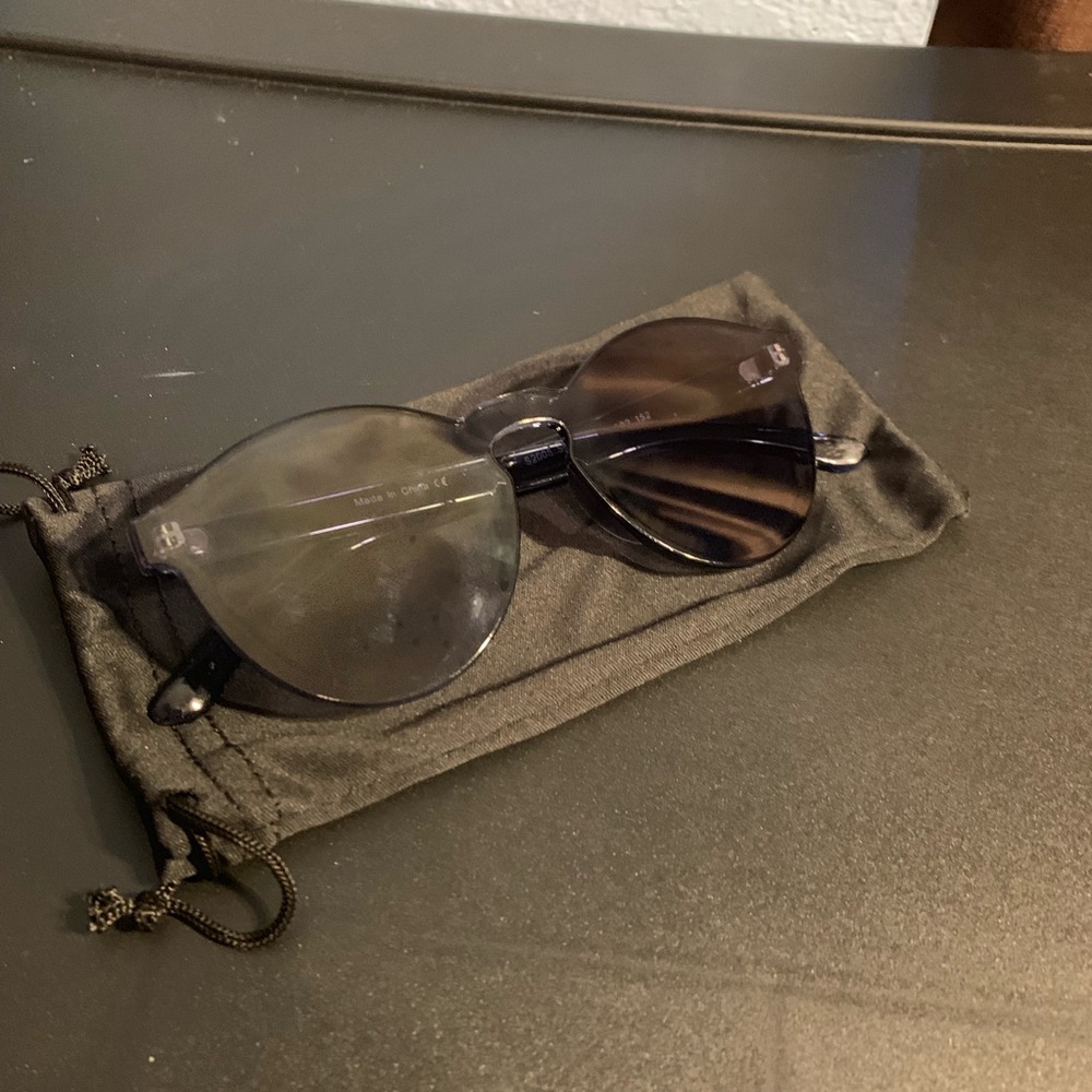 Clear Black Shades